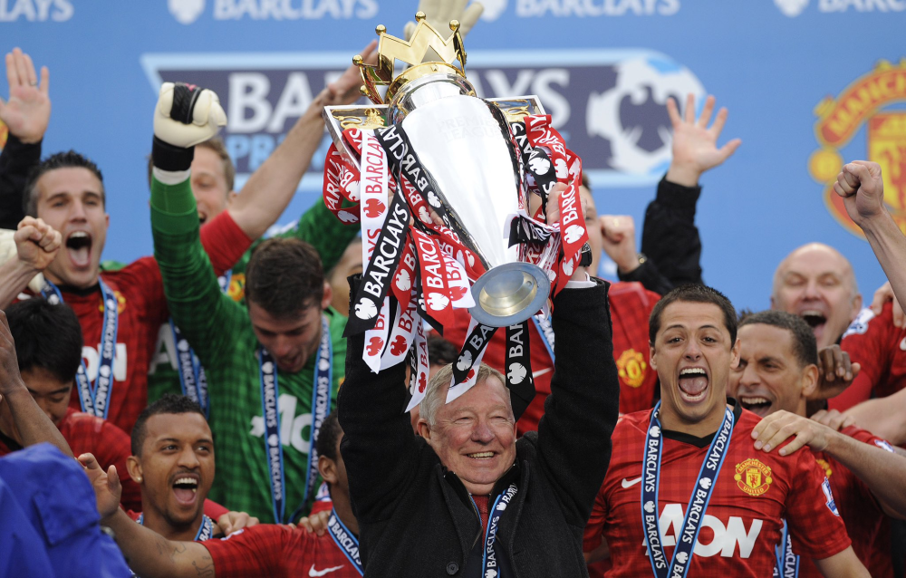 欧文突破防守送出制胜助攻