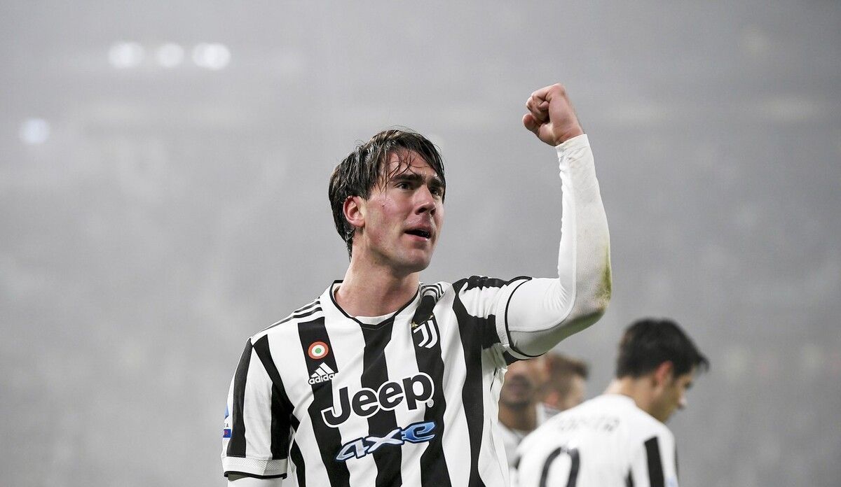 法国后卫朗克坦因酒驾+毒驾+无证驾驶造成事故，被判三年监禁