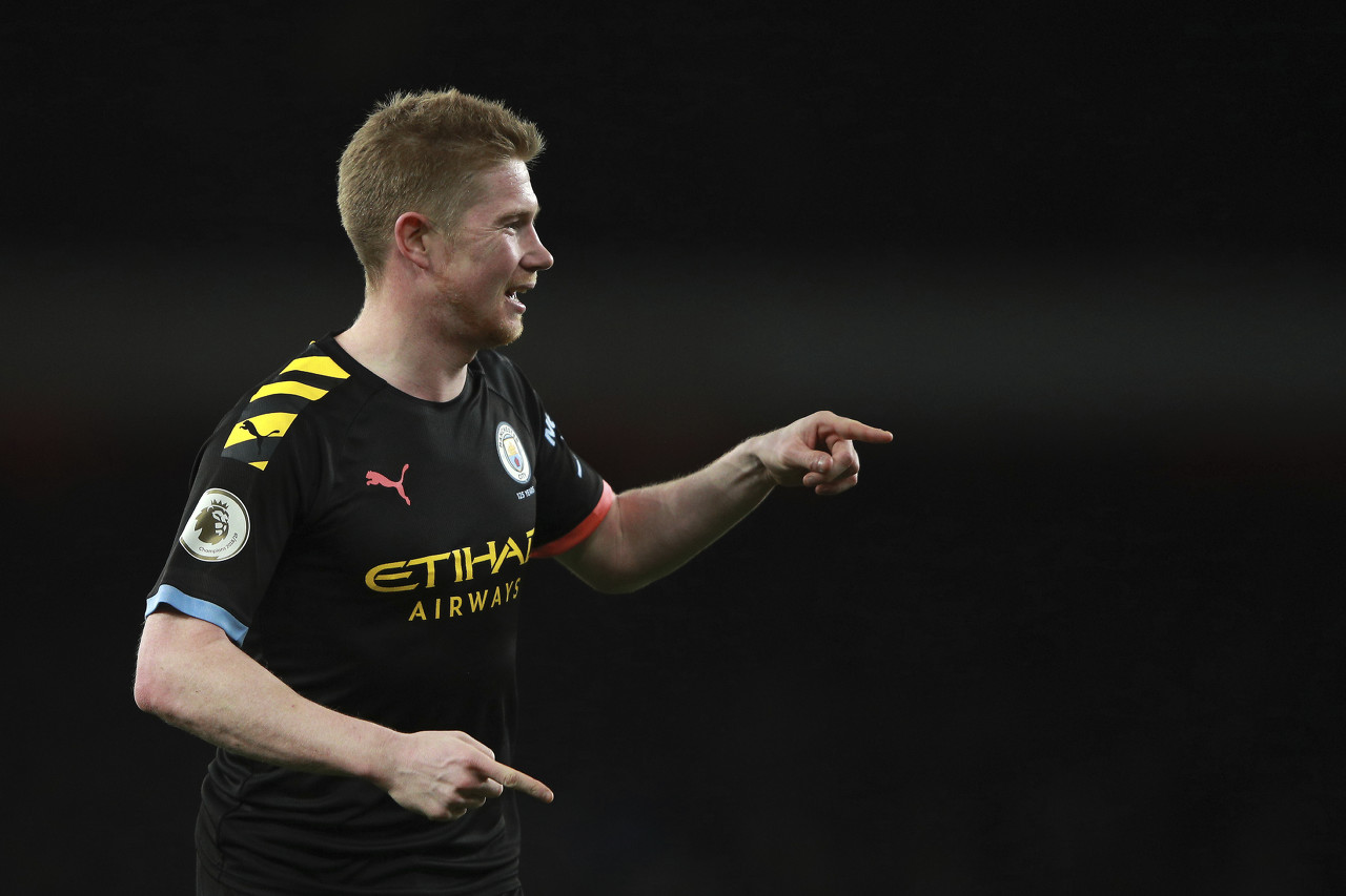 你们猜猜巴扎黑最喜欢带哪顶帽子？