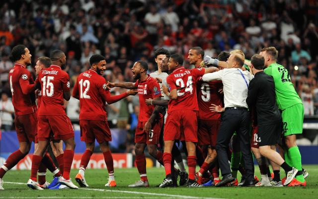 辽宁男篮王哲林末节关键表现出色